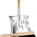 Pelle en acier + Balayette poils noirs