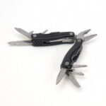 Pinces Multifonctions avec Pochette